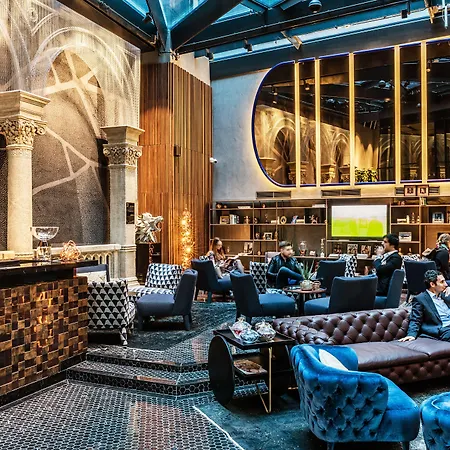 Clark - Adults Only 5* Budapest