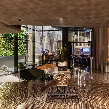 Clark - Adults Only 5*