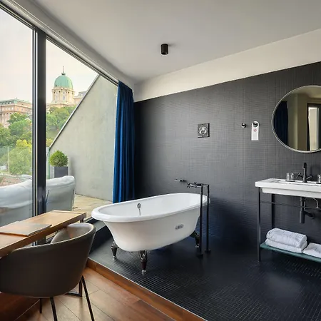 Clark - Adults Only 5* Budapest