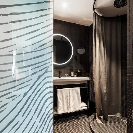 Clark - Adults Only Hotel