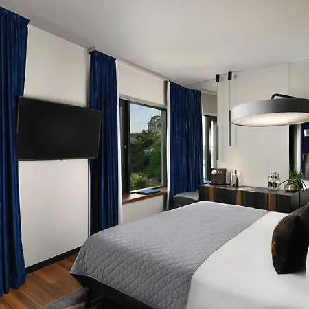 Clark - Adults Only Hotel